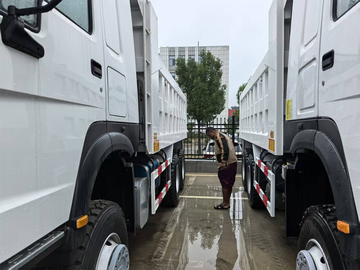 10.10日济南办事处的非洲客户 10.10日济南办事处的非洲客户