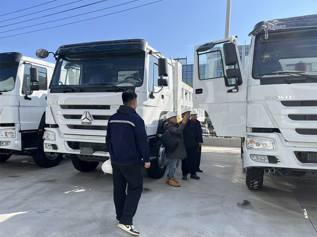 10.22日青岛苗总带马来西亚客户 拷贝 10.22日青岛苗总带马来西亚客户 拷贝